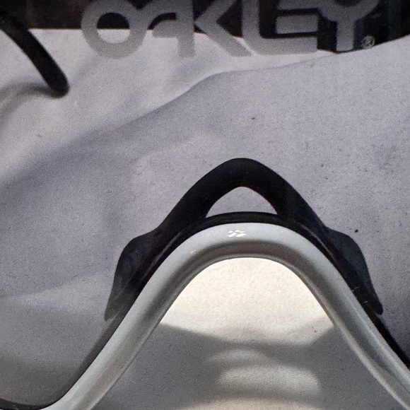 Oakley Black Sunglasses - Picture 8 of 17